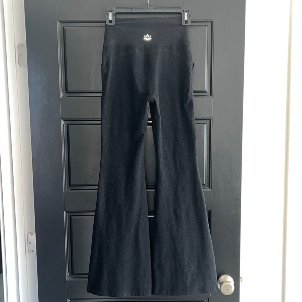 Beyond Yoga Flare Leggings